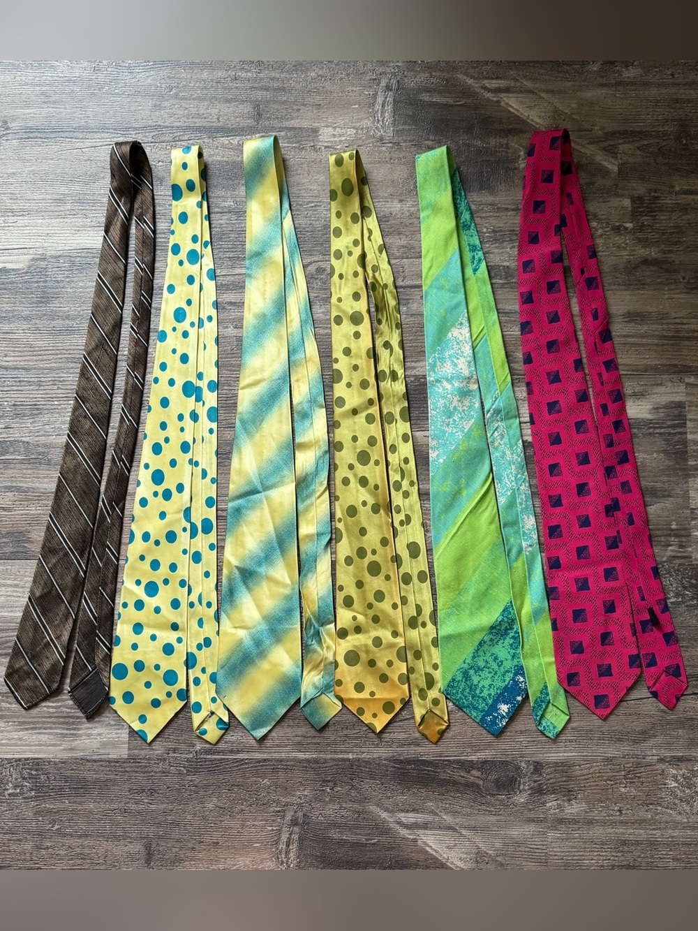 Lot of 6 men’s neck ties unbranded yellow, blue, green, brown, pink